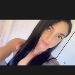 Meet your Posher, Eliane